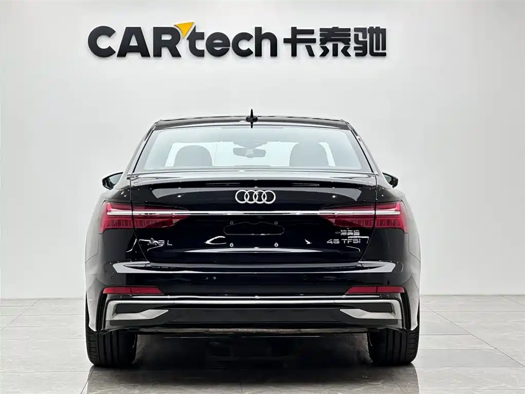 Audi A6L 2024 — фото 4