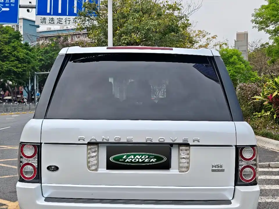 Land Rover Range Rover 2010 — фото 5