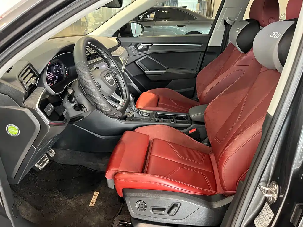 Audi Q3 Sportback 2021 — фото 9
