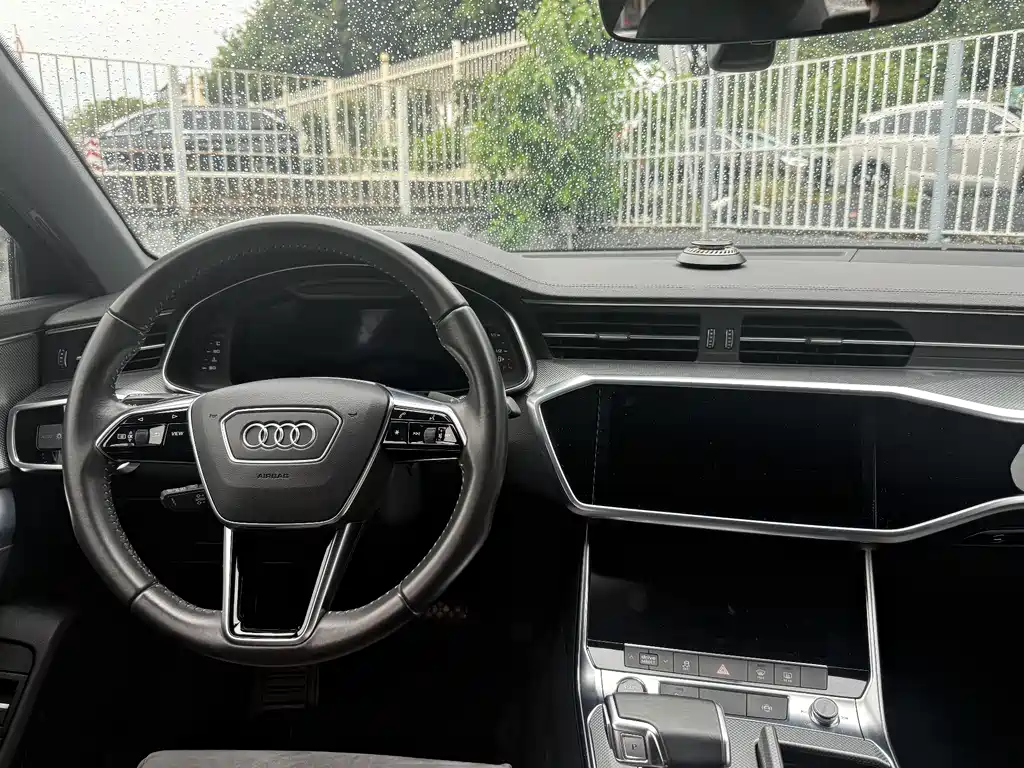Audi A6L 2021 — фото 14