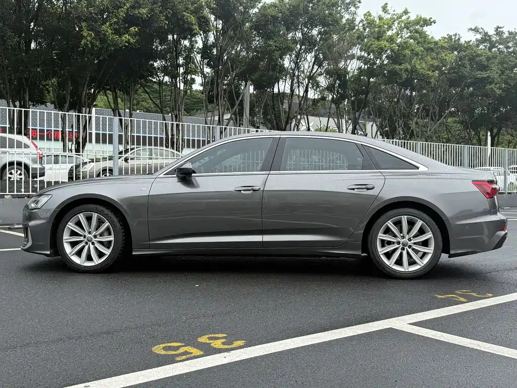 Audi A6L 2021 — фото 4