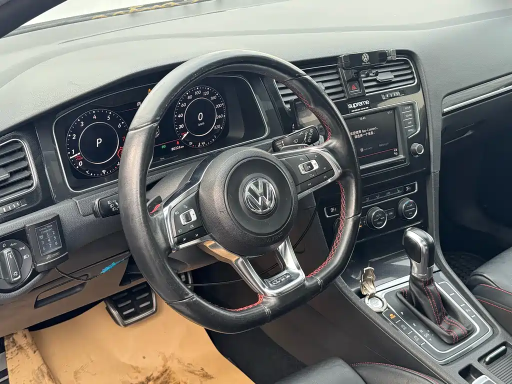 Volkswagen Golf GTI 2016 — фото 17