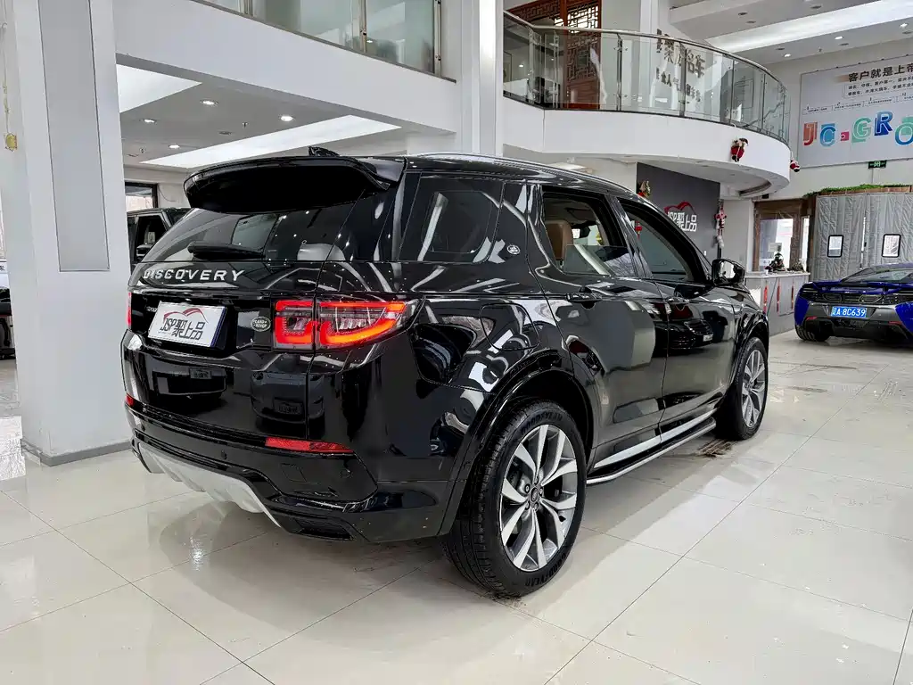 Land Rover Discovery Sport 2024 — фото 10