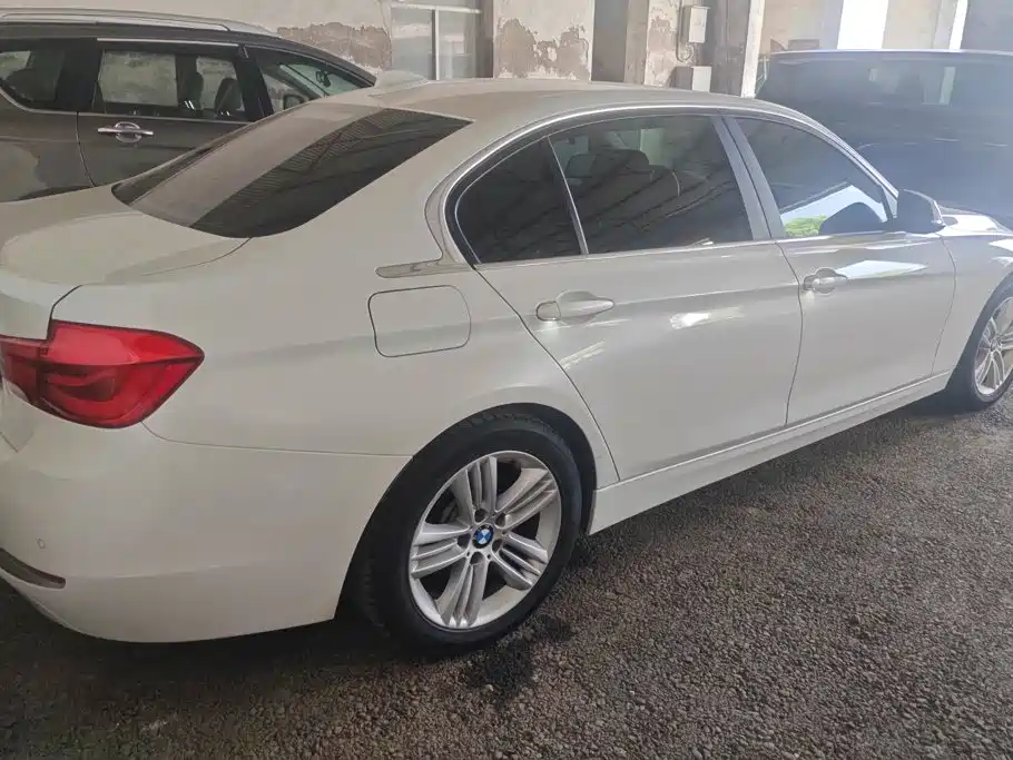 BMW 3 Series 2016