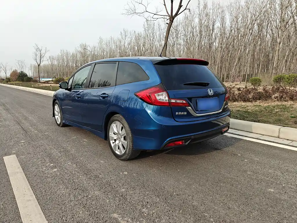 Honda Jade 2017 — фото 4
