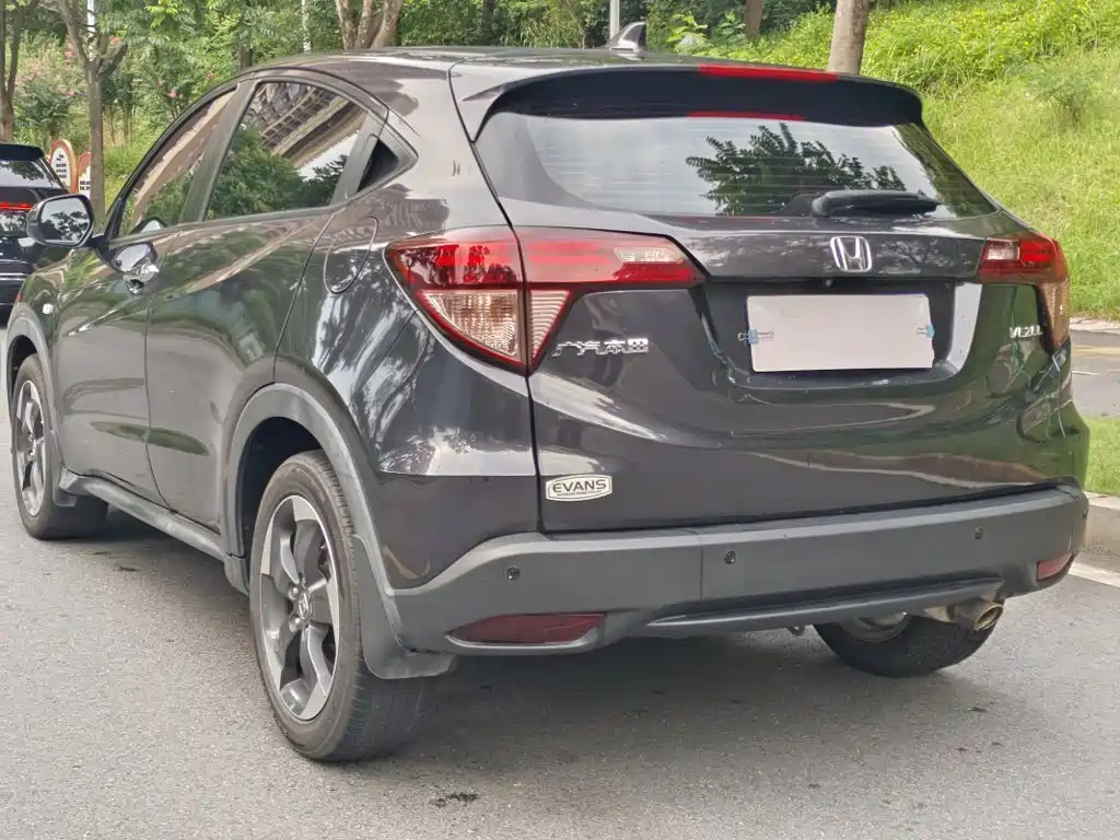 Honda Vezel 2018 — фото 8