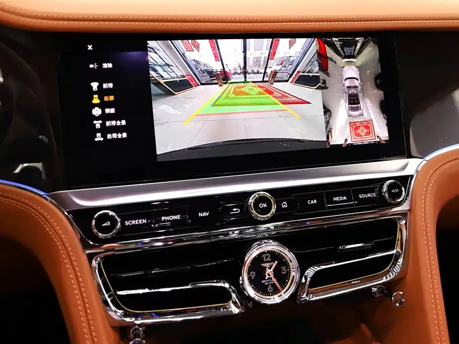 Bentley Flying Spur 2023 — фото 10