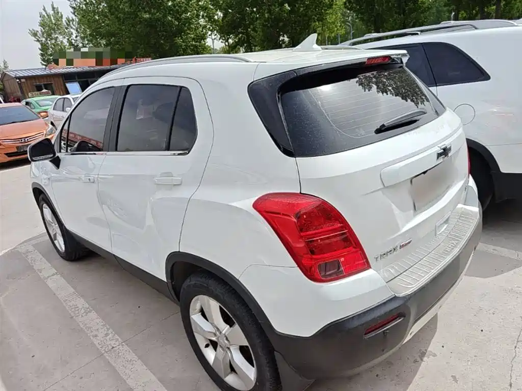 Chevrolet Trax 2015 — фото 5