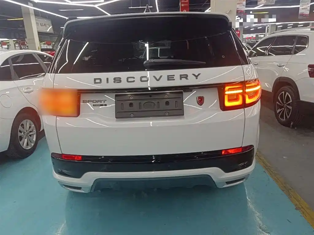 Land Rover Discovery Sport 2021 — фото 6