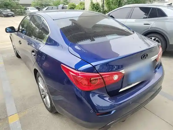 Infiniti Q50L 2016