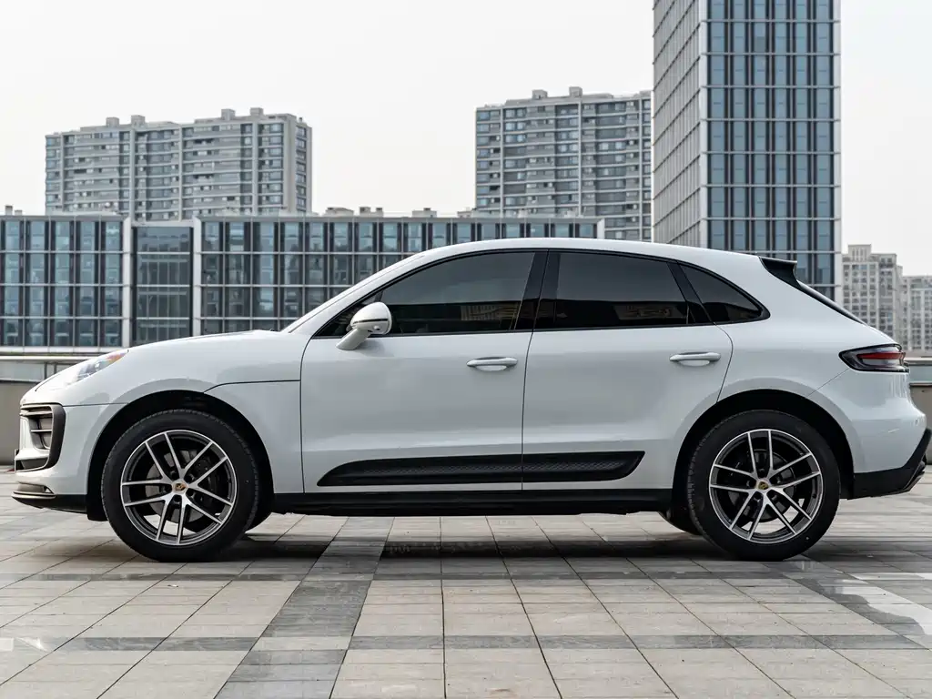 Porsche Macan 2022 — фото 2