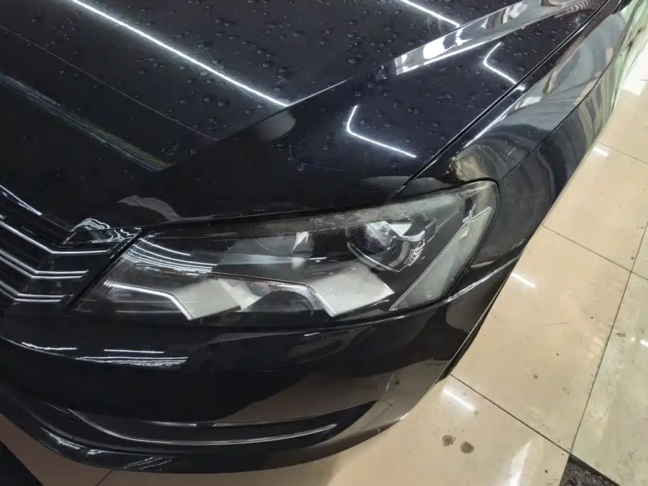 Volkswagen Passat 2012