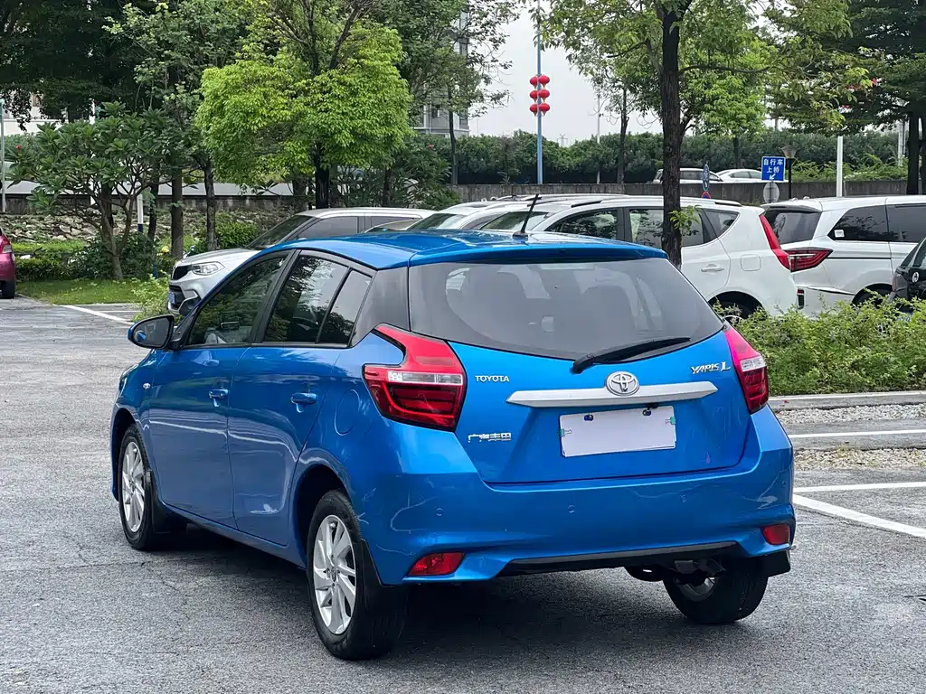 Toyota Yaris L 2017