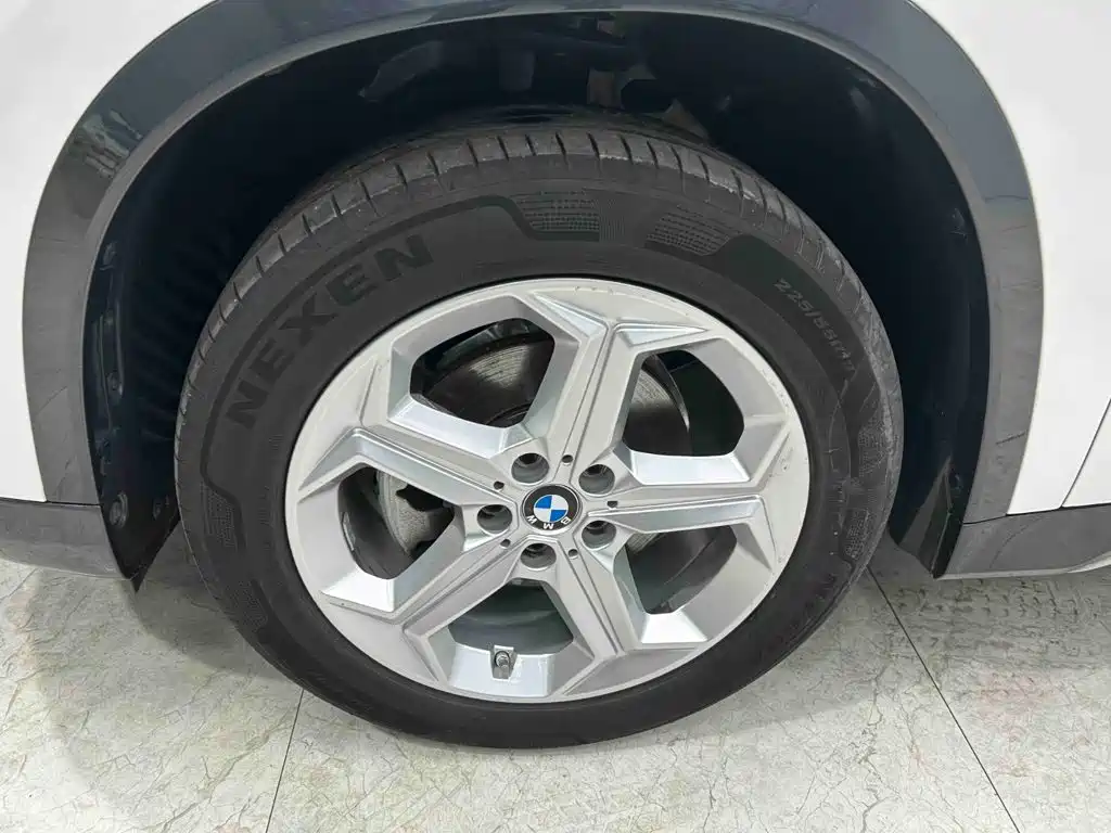 BMW X1 2024 — фото 20