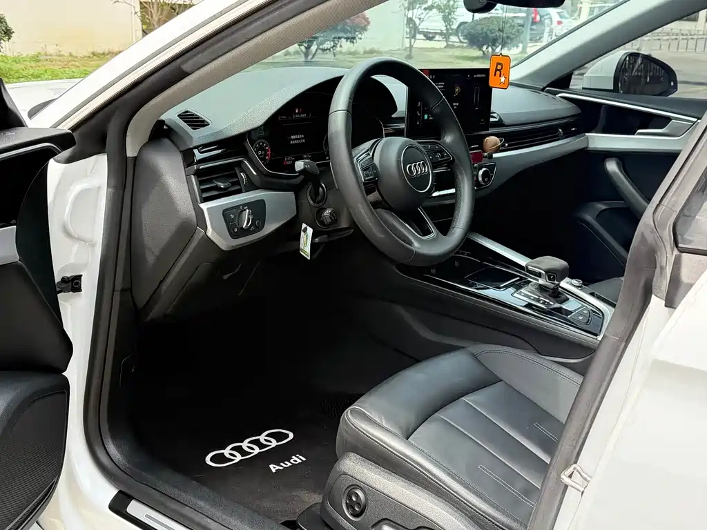 Audi A5 2023 — фото 5