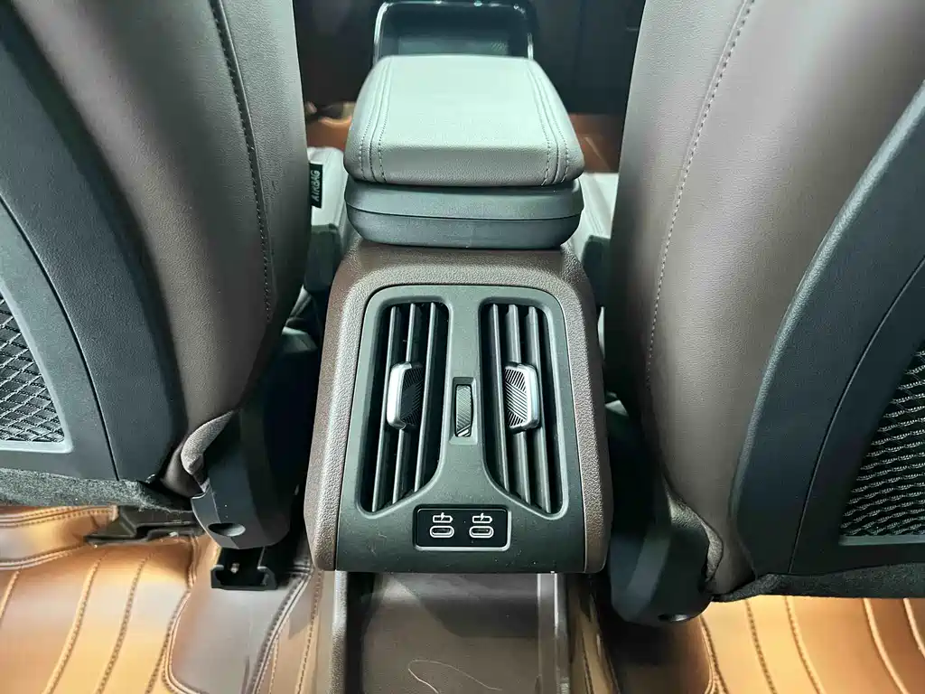 BMW X1 2023 — фото 15