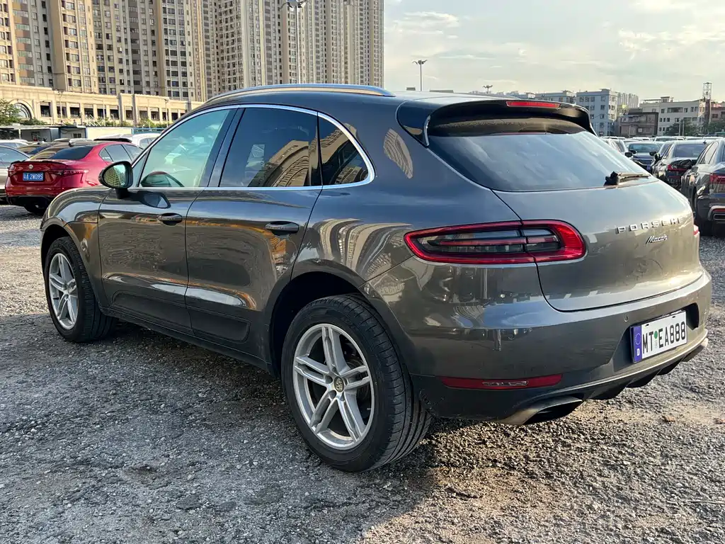 Porsche Macan 2015 — фото 4