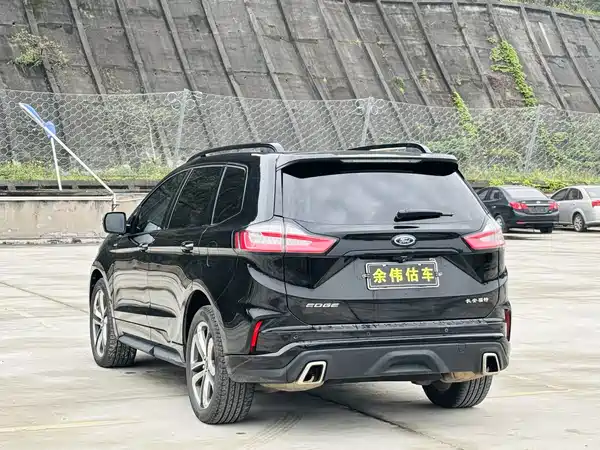 Ford Edge 2020