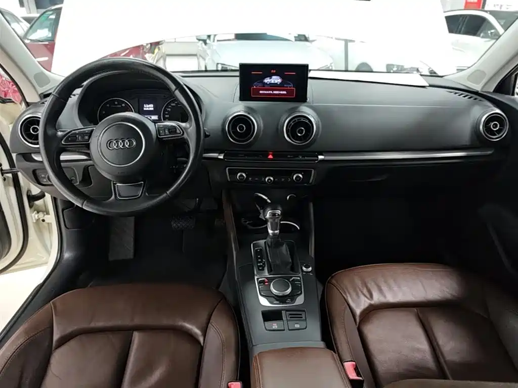 Audi A3 2015 — фото 10