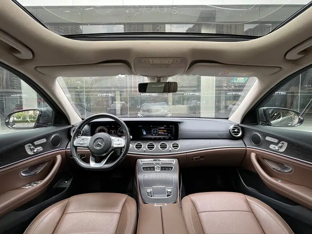 Mercedes-Benz E-Class 2020 — фото 6