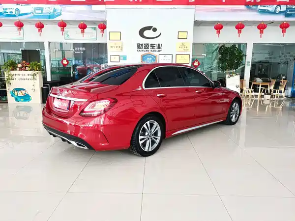 Mercedes-Benz C-Class 2021