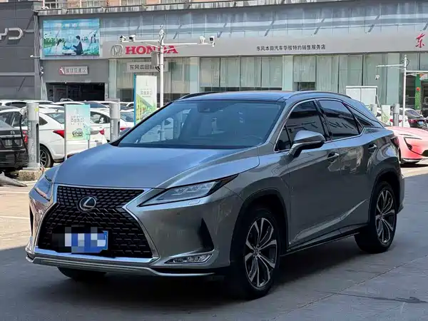 Lexus RX 2020