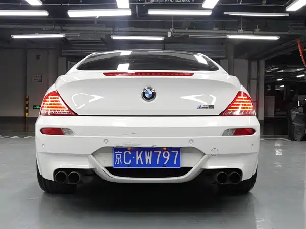 BMW M6 2006