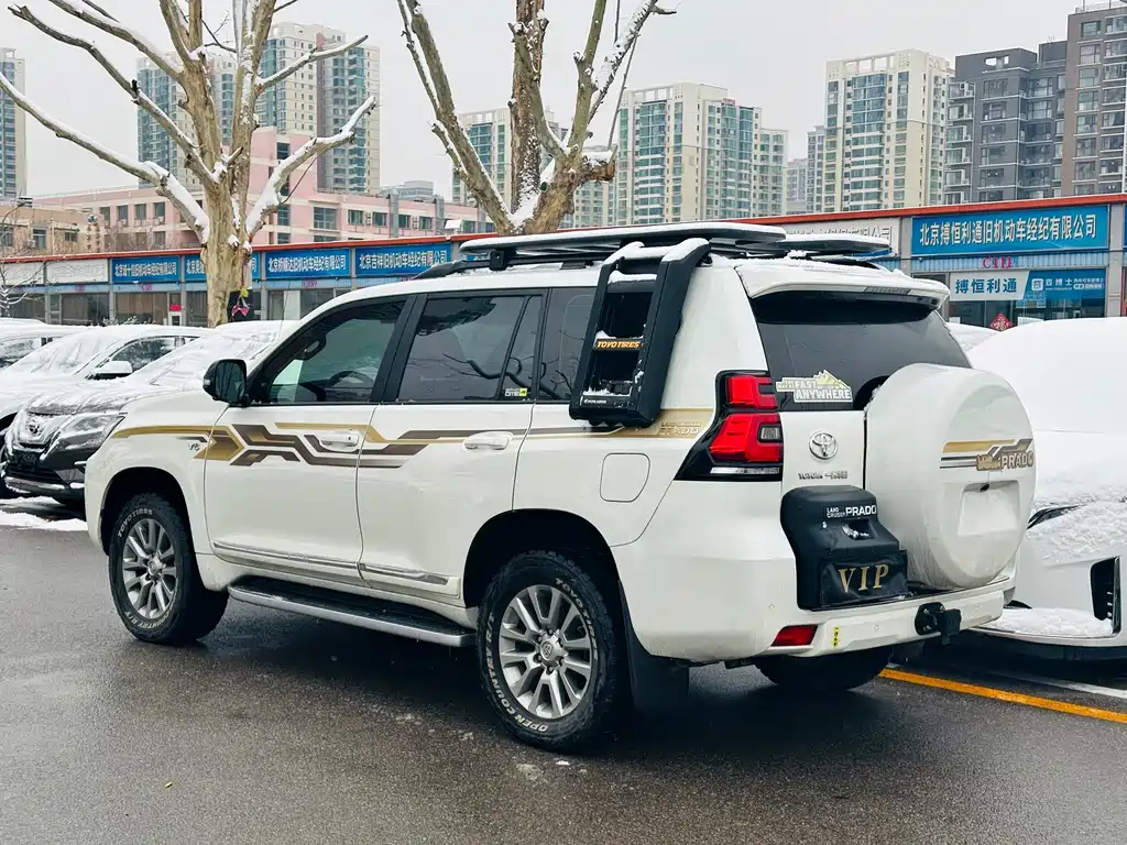 Toyota Prado 2019 — фото 6