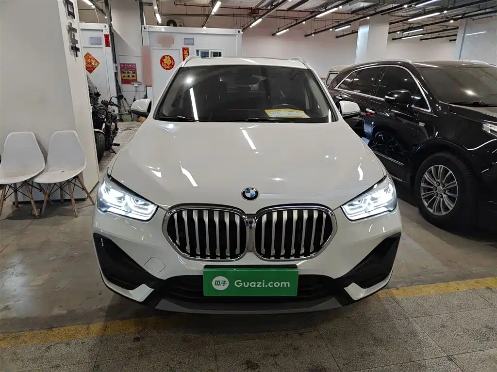 BMW X1 2022 — фото 3