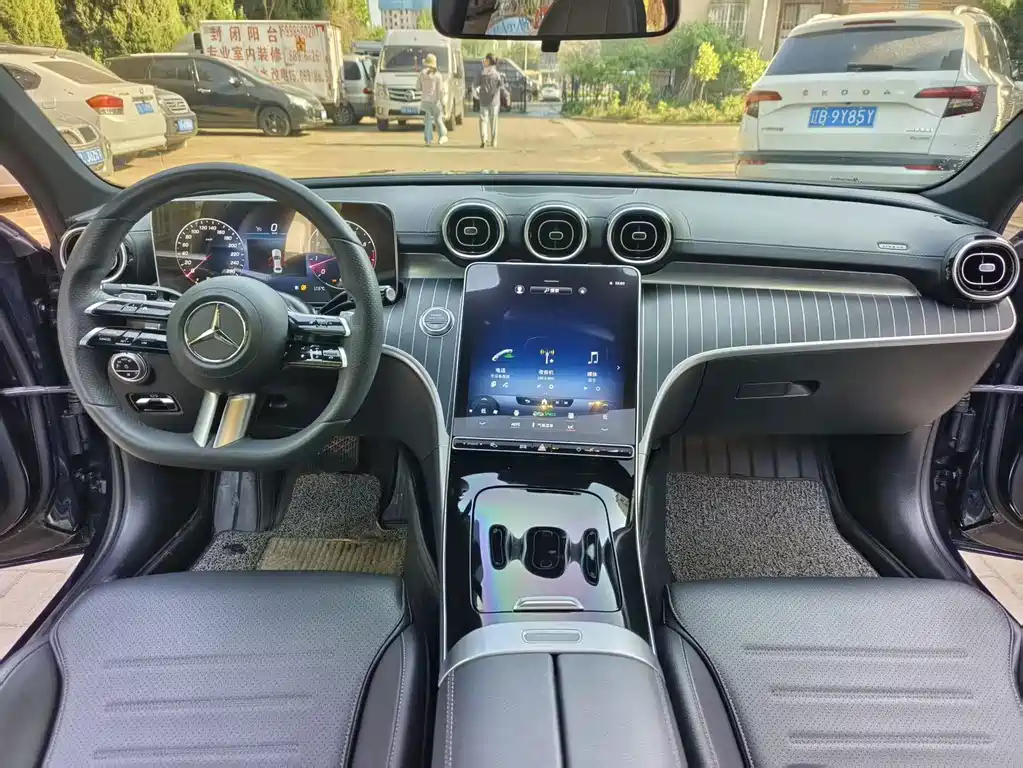 Mercedes-Benz C-Class 2022 — фото 12
