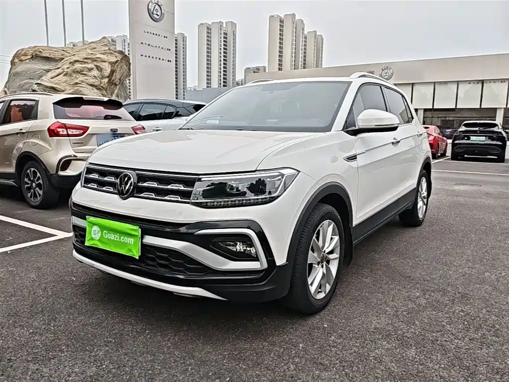 Volkswagen T-Cross 2021 — фото 2