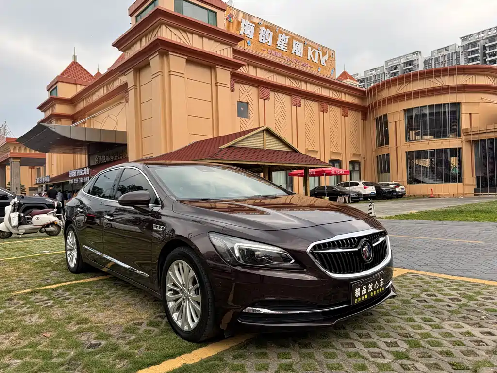Buick LaCrosse 2017 — фото 3