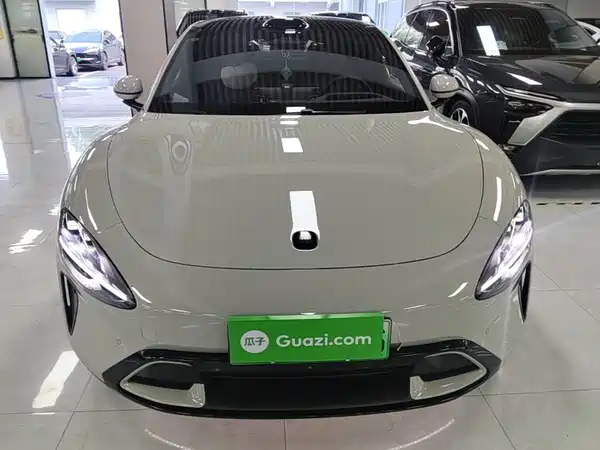 Xiaomi SU7 2025