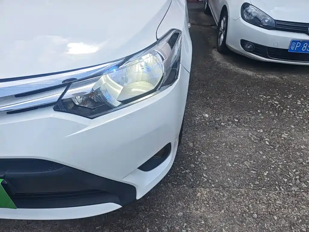 Toyota Vios 2015 — фото 24