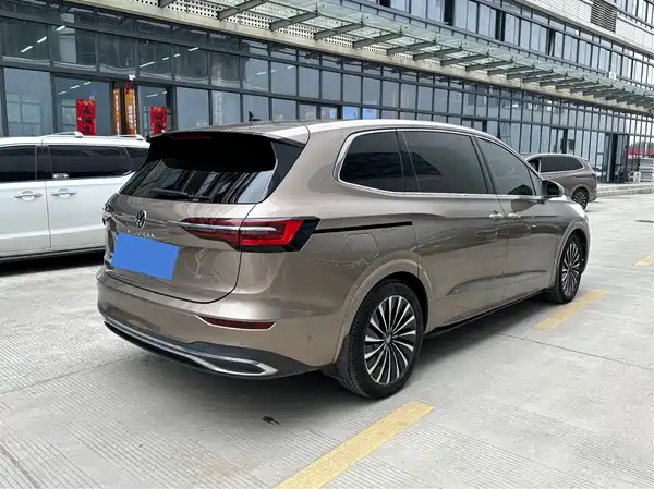 Volkswagen Viloran 2020