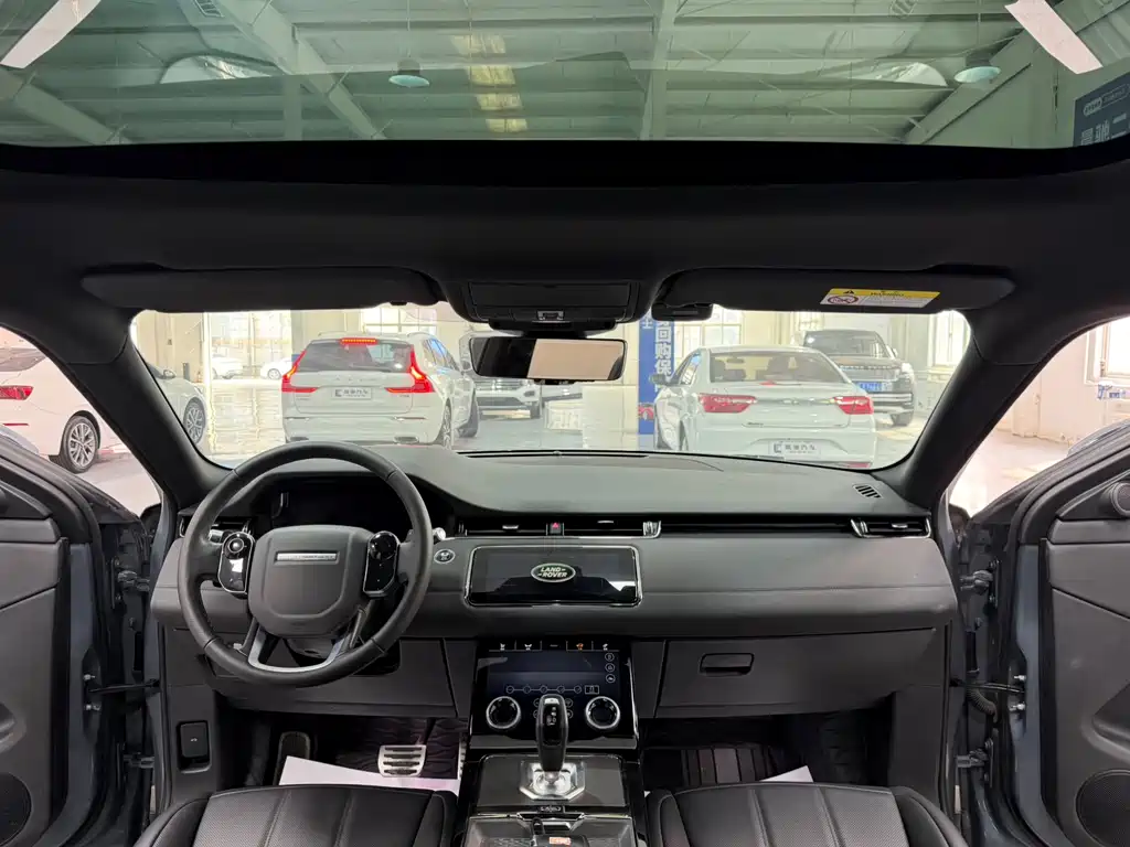 Land Rover Evoque 2020 — фото 9