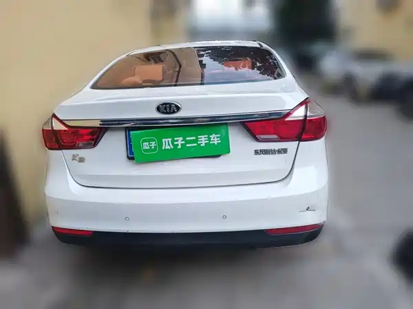 Kia K3 2016