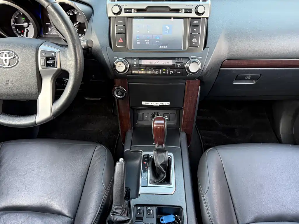 Toyota Prado 2017 — фото 14
