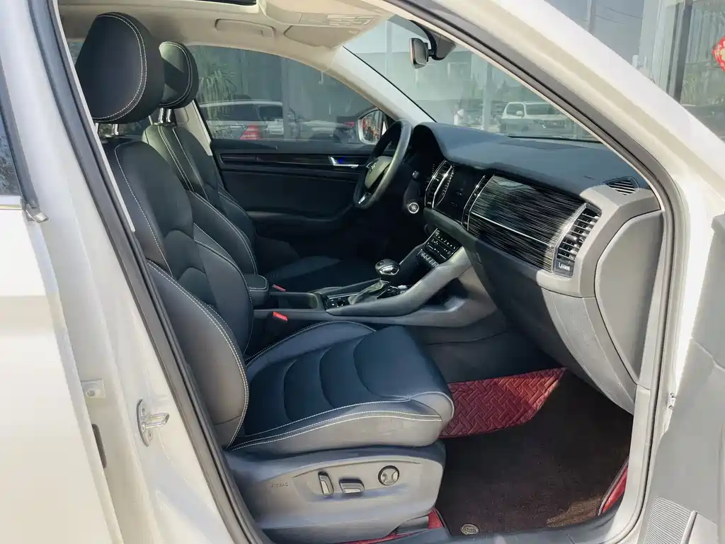 Skoda Kodiaq 2021 — фото 16