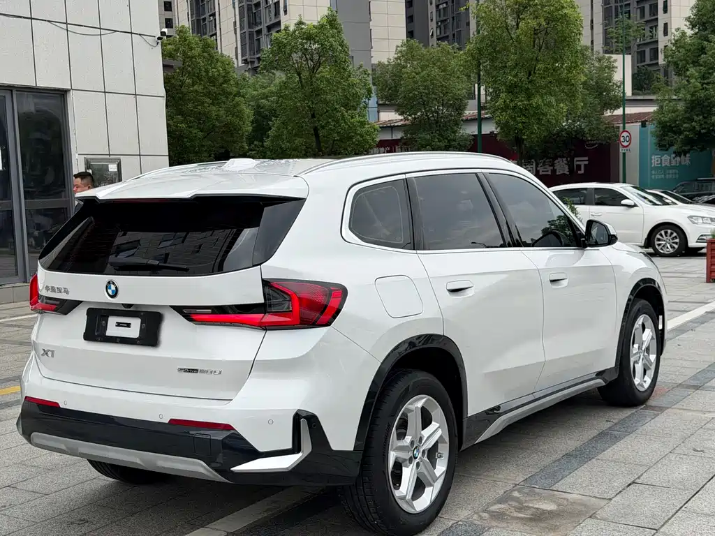 BMW X1 2023 — фото 13