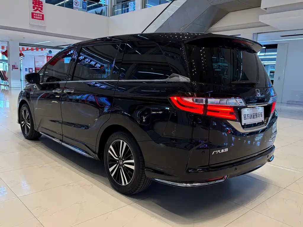 Honda Odyssey 2021 — фото 6