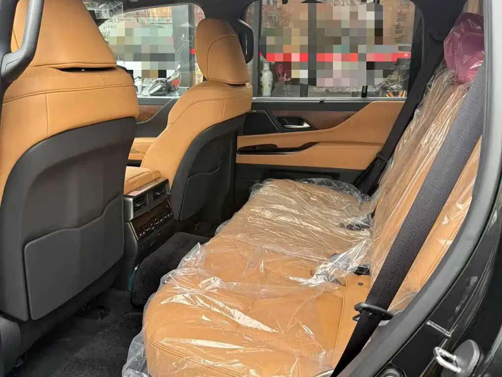 Lexus LX 2026