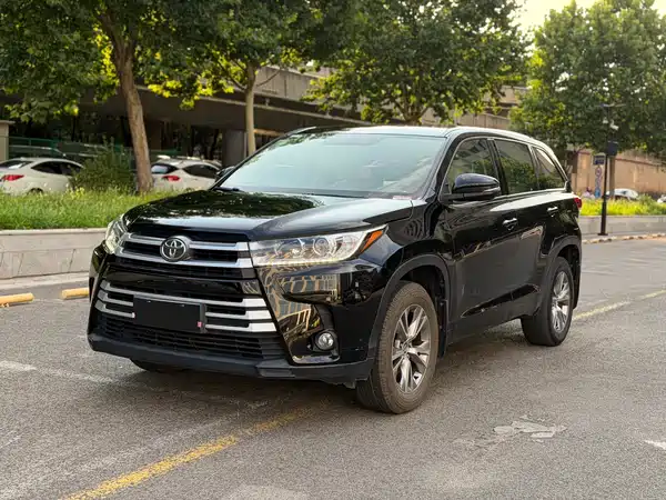 Toyota Highlander 2019