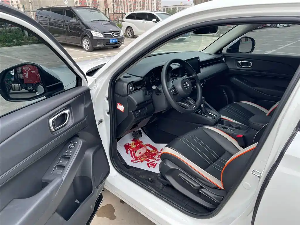 Honda Vezel 2023 — фото 16