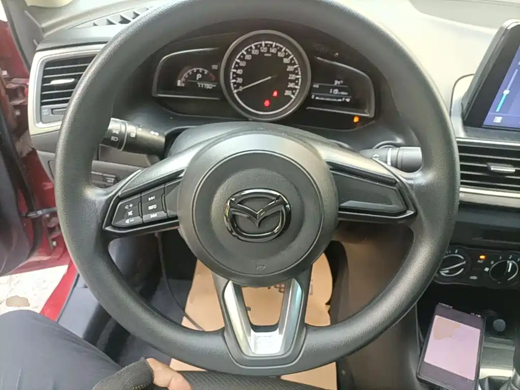 Mazda 3 Angkesela 2018 — фото 11