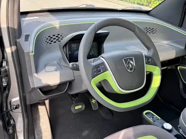 Baojun E100 2020