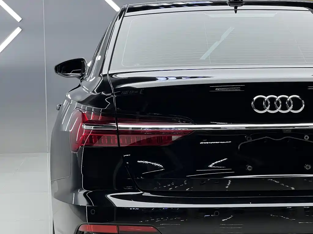 Audi A6L 2019 — фото 28