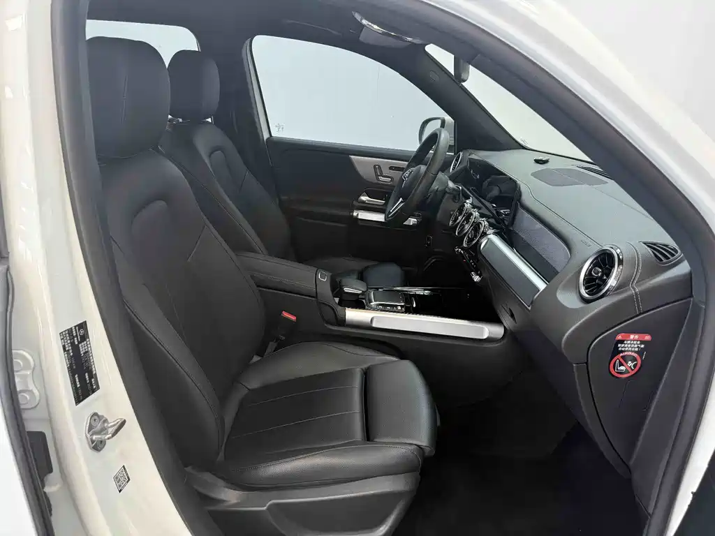 Mercedes-Benz GLB 2021 — фото 11