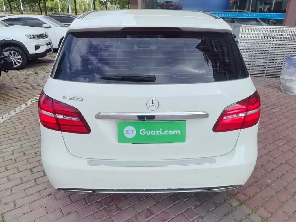 Mercedes-Benz B-Class 2015