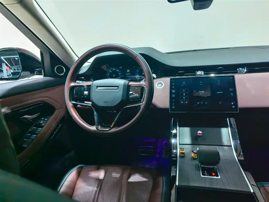 Land Rover Evoque 2024 — фото 10
